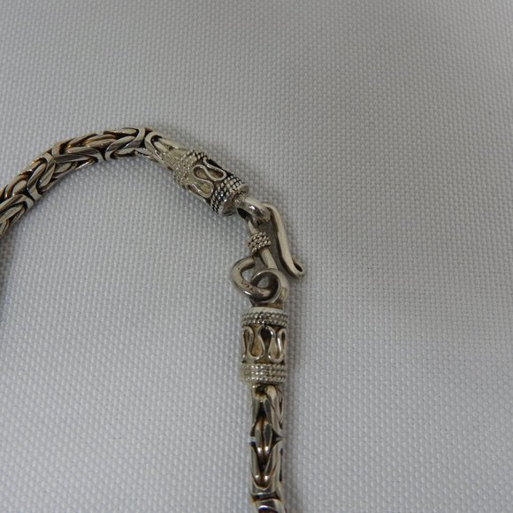 L716 Stamped 925 Silver Necklace with Blue Black Colored Stone - Picture 7 of 7